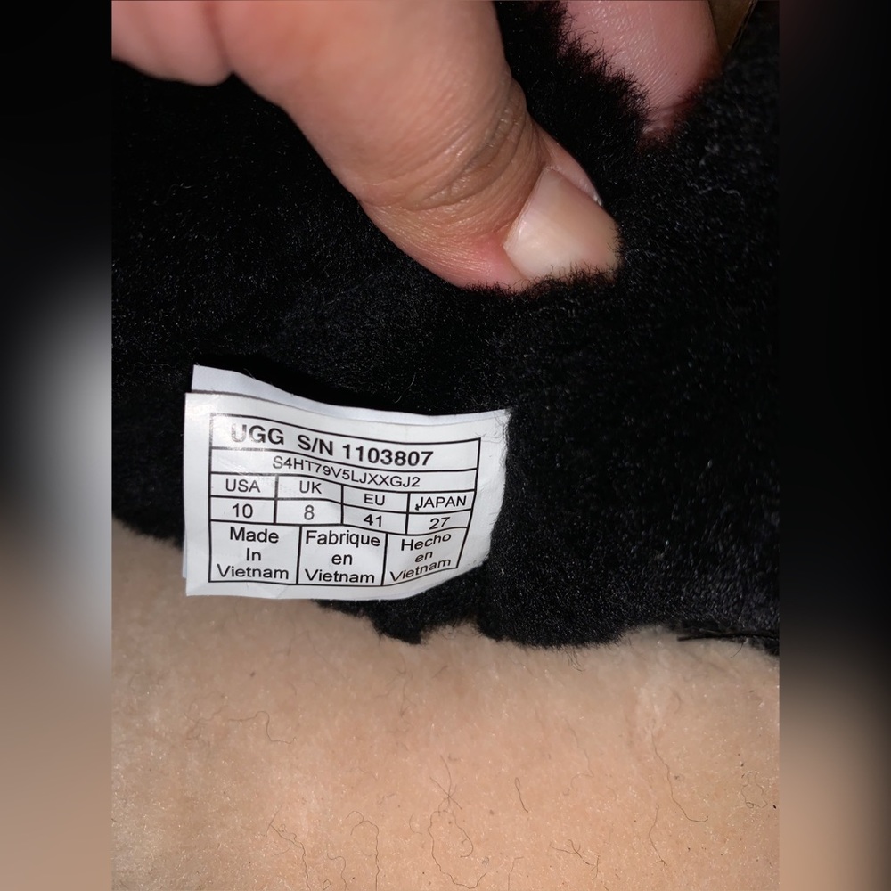 UGG Melrose - Picture 7 of 7